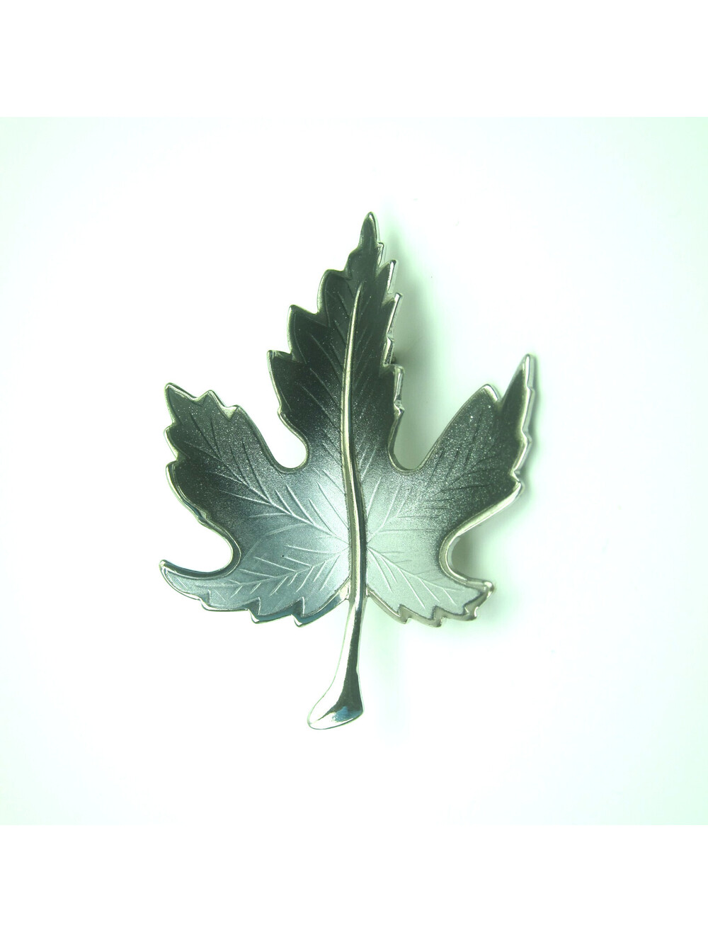 Vintage Maple Leaf Pin Brooch Silver tone Black & Grey 2.5" Fall Autumn Jewelry